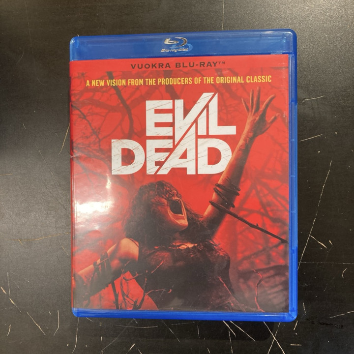 Evil Dead (2013) Blu-ray (VG+/M-) -kauhu-